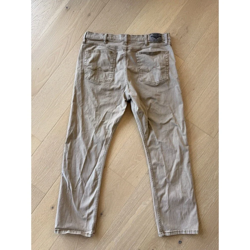 Wrangler Straight Fit Khaki Jeans Pants Mens Size 38 x 30